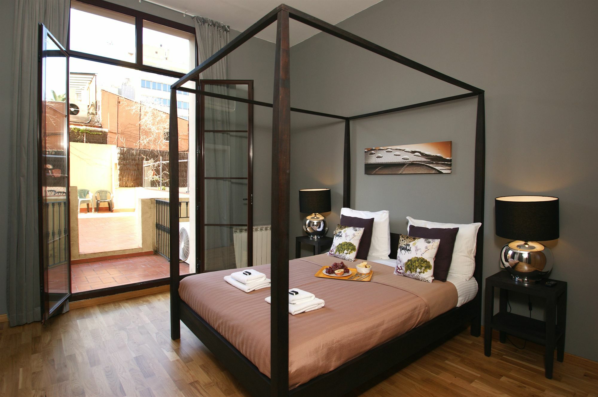 Short Stay Group Paseo De Gracia Serviced Apartments Barcelone Extérieur photo